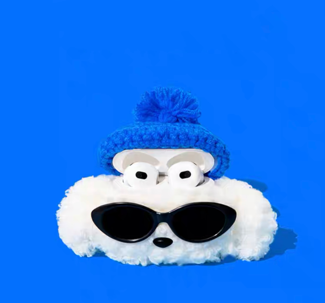(Pre Order) Handmade Knitted Cute Blue Cap Poodle AirPod Case